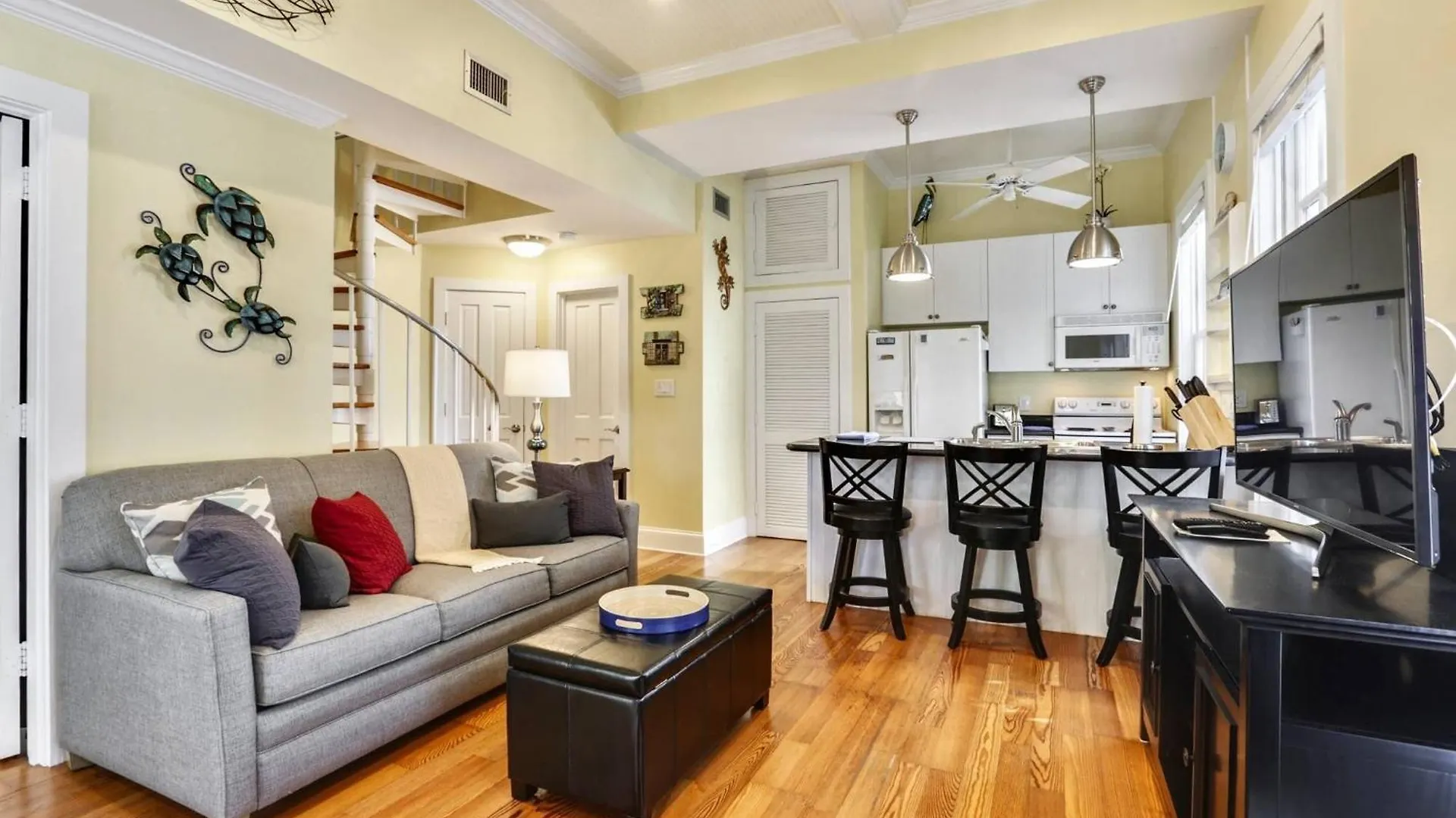 Holiday home Lazy Gecko By Avantstay Walk To Duval St In Key West Month Long Stays Only